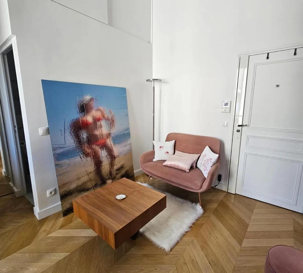 Apartment Rose Paris